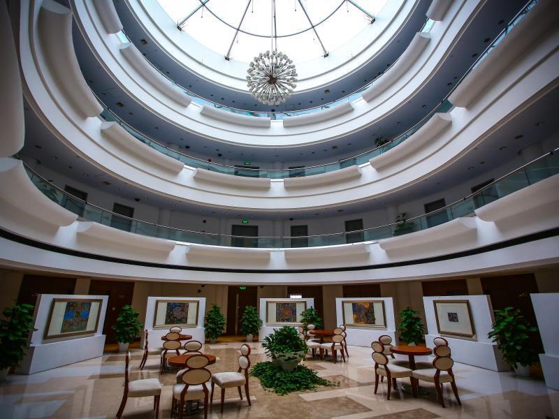 Noble Center Hotel Shanghaj Zewnętrze zdjęcie