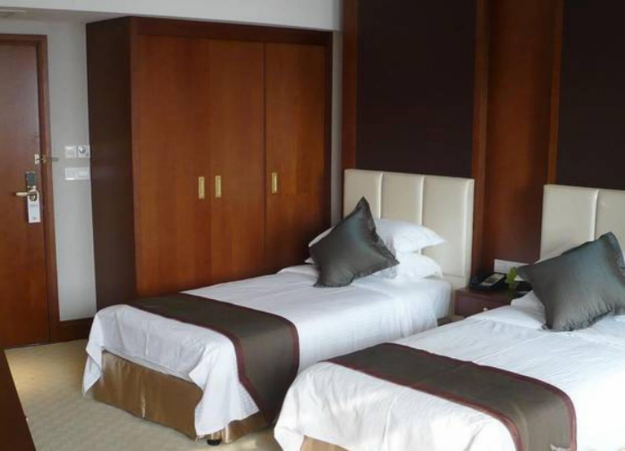 Noble Center Hotel Shanghaj Zewnętrze zdjęcie