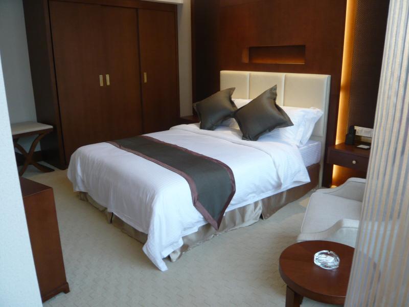 Noble Center Hotel Shanghaj Zewnętrze zdjęcie