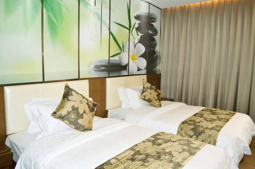 Noble Center Hotel Shanghaj Zewnętrze zdjęcie